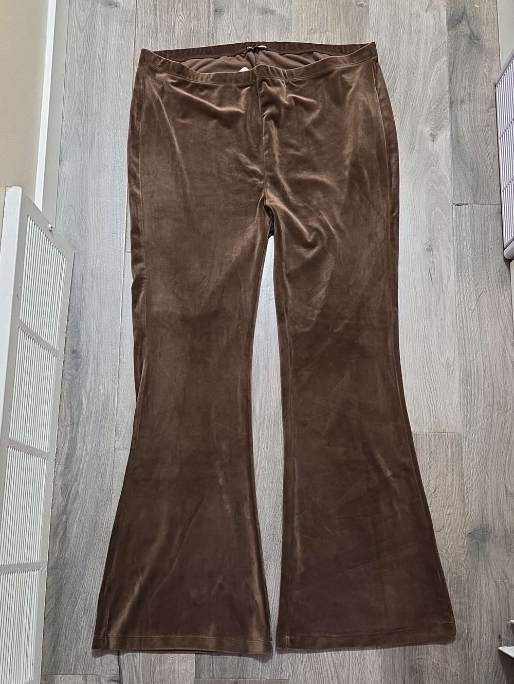 Fashion Nova Brown Flare  Pants